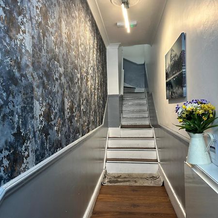 "Bright & Spacious" 3 Bedroom Flat By Kings Cross, St Pancras Station!!!!64 London Exteriör bild