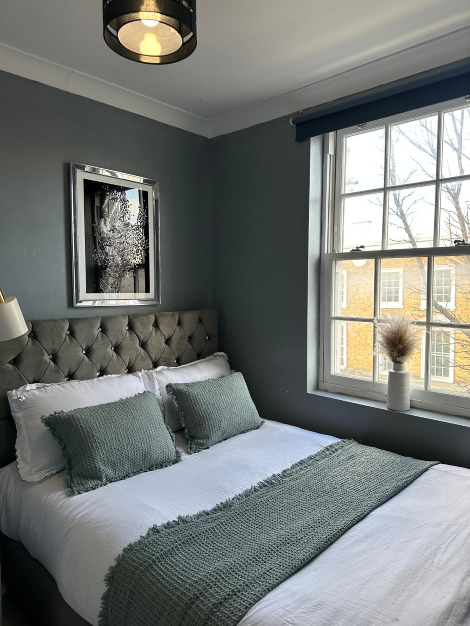 "Bright & Spacious" 3 Bedroom Flat By Kings Cross, St Pancras Station!!!!64 London Exteriör bild