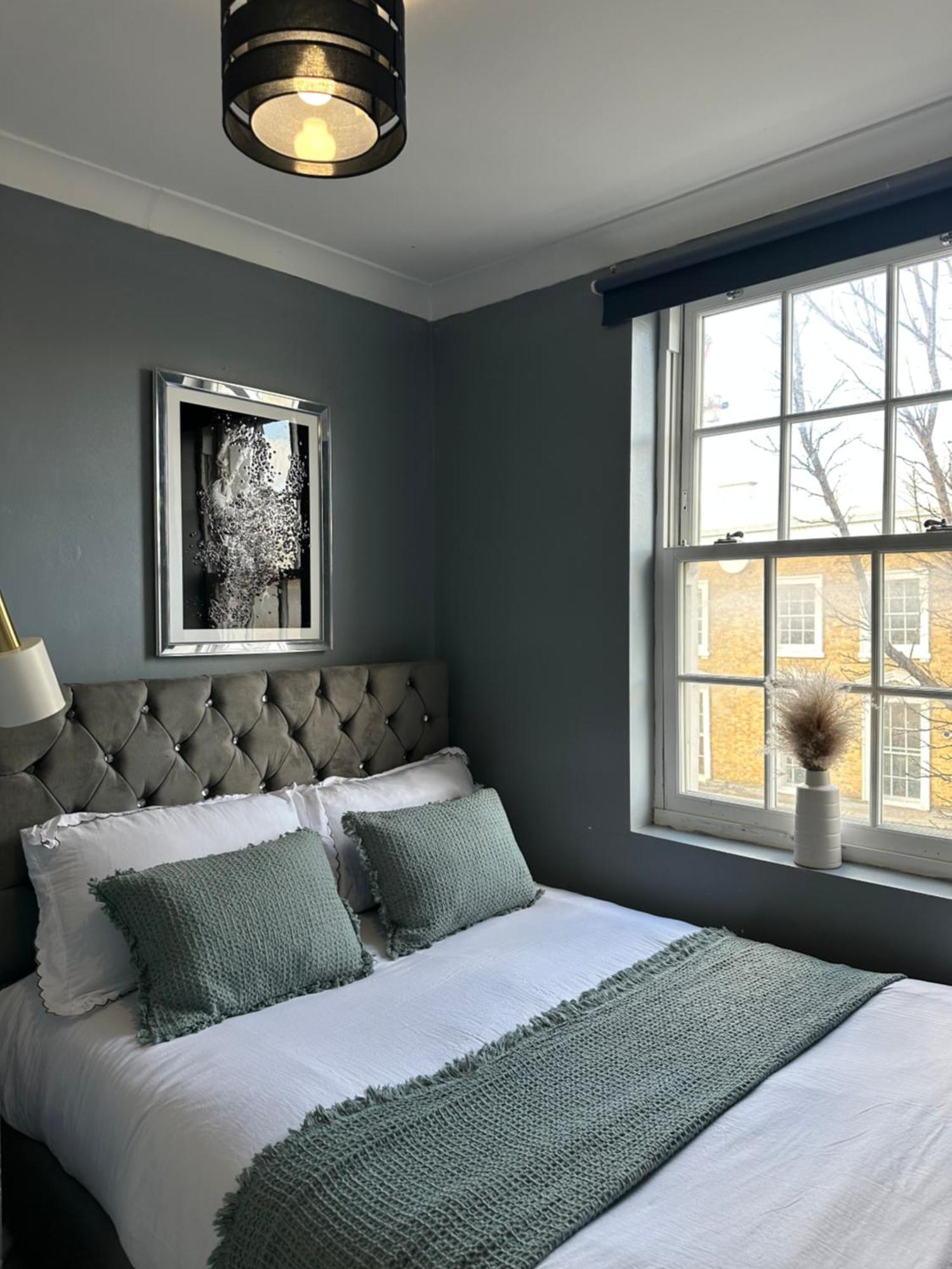 "Bright & Spacious" 3 Bedroom Flat By Kings Cross, St Pancras Station!!!!64 London Exteriör bild