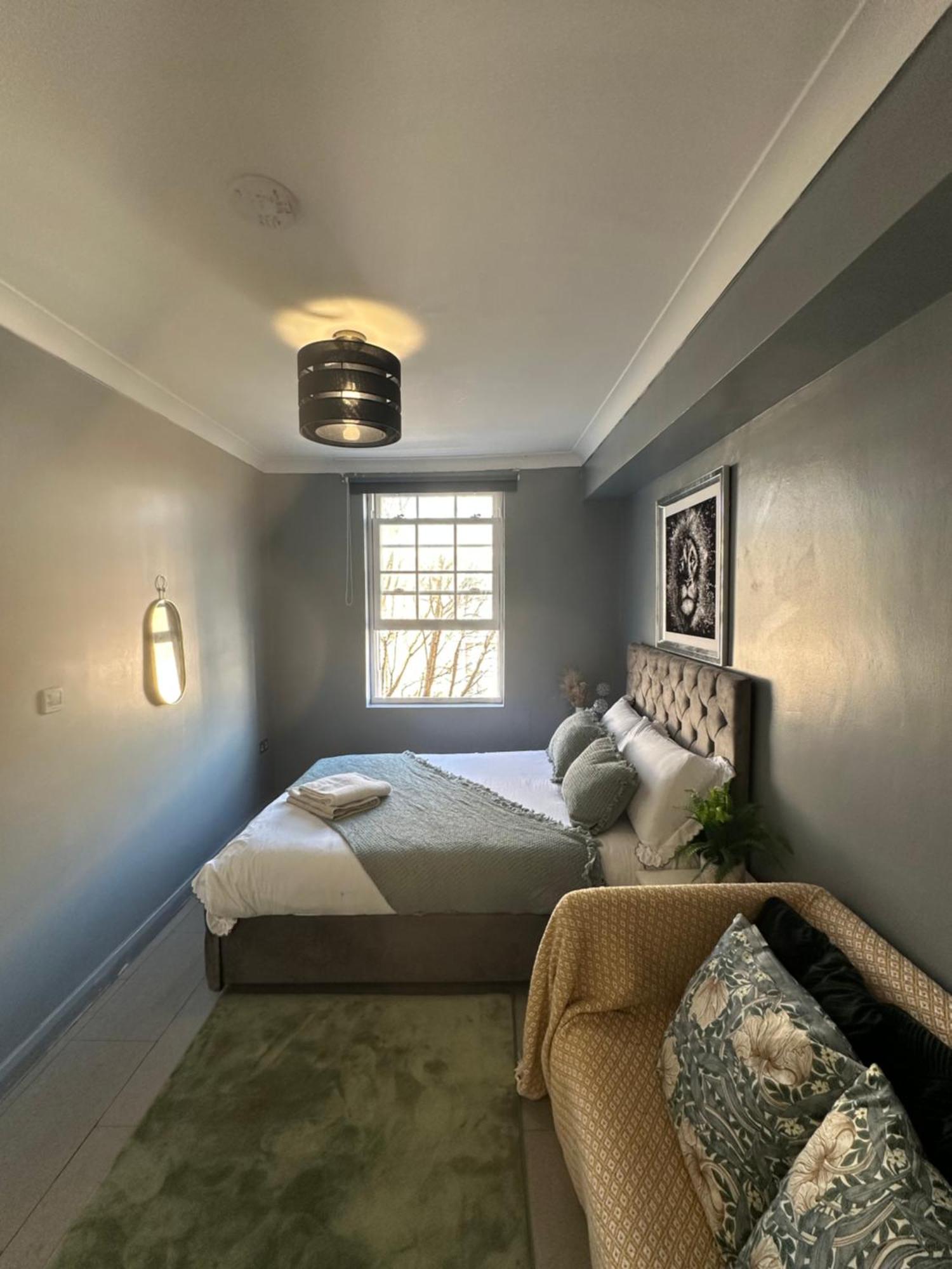 "Bright & Spacious" 3 Bedroom Flat By Kings Cross, St Pancras Station!!!!64 London Exteriör bild