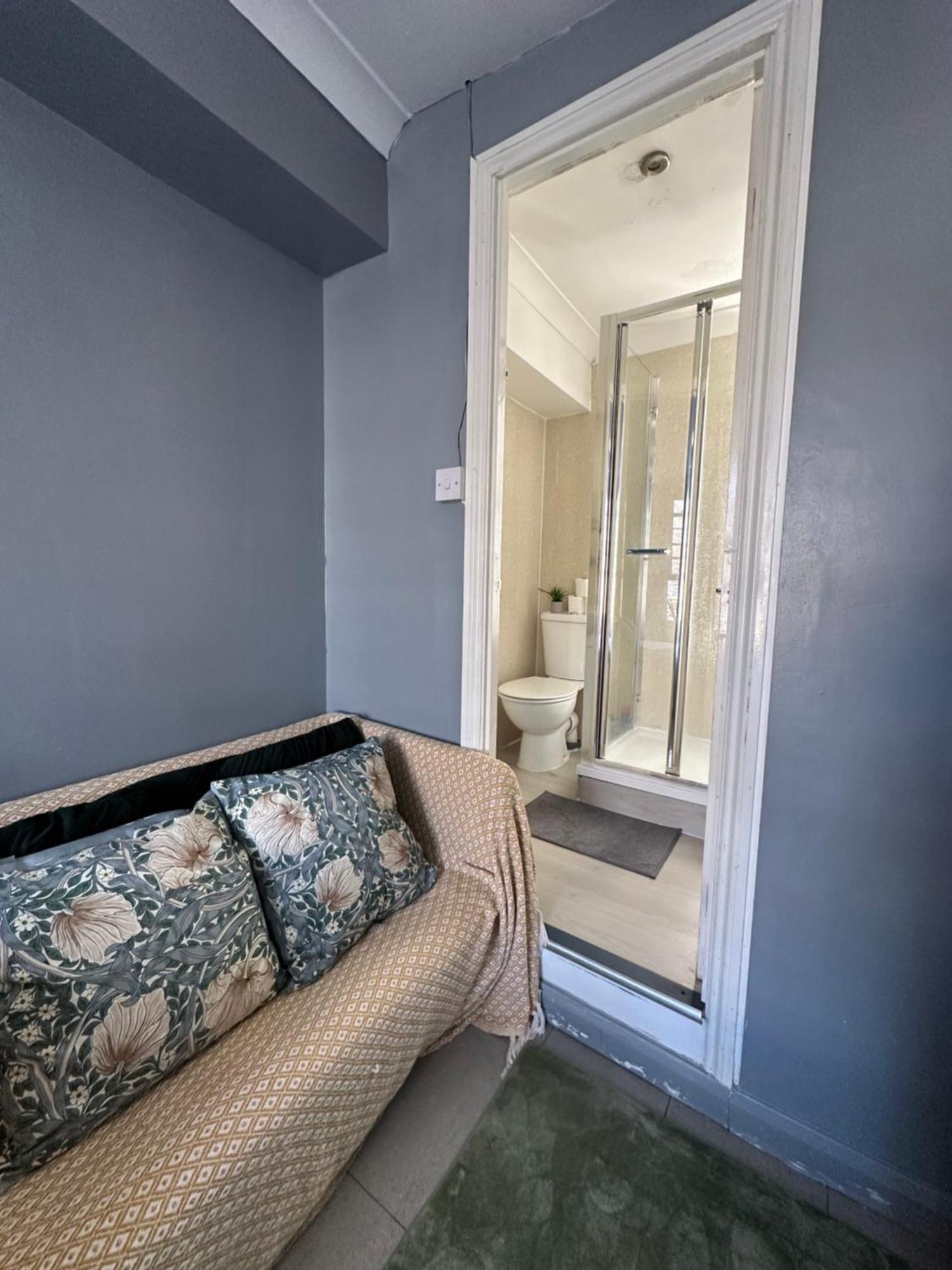 "Bright & Spacious" 3 Bedroom Flat By Kings Cross, St Pancras Station!!!!64 London Exteriör bild