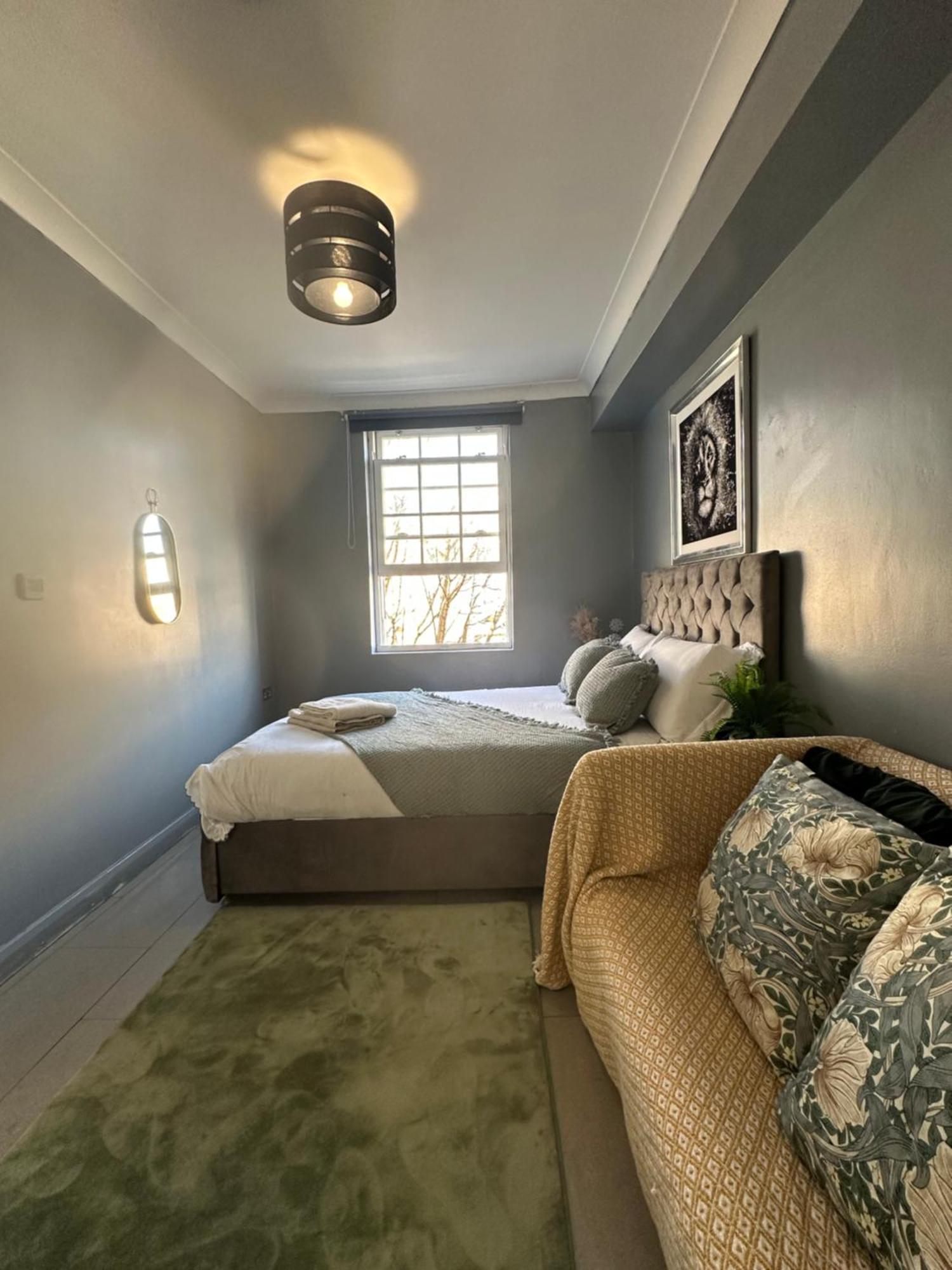 "Bright & Spacious" 3 Bedroom Flat By Kings Cross, St Pancras Station!!!!64 London Exteriör bild