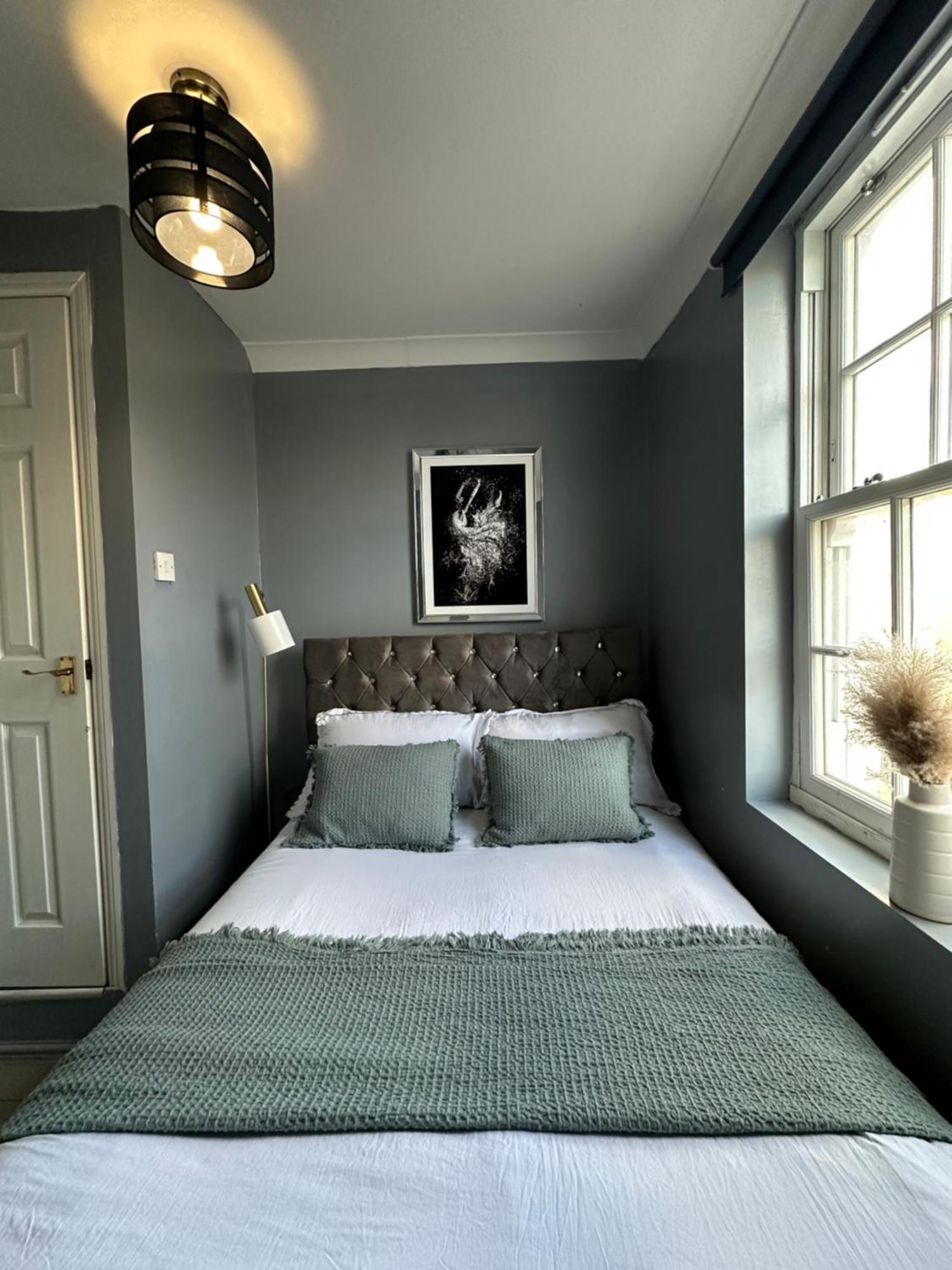 "Bright & Spacious" 3 Bedroom Flat By Kings Cross, St Pancras Station!!!!64 London Exteriör bild